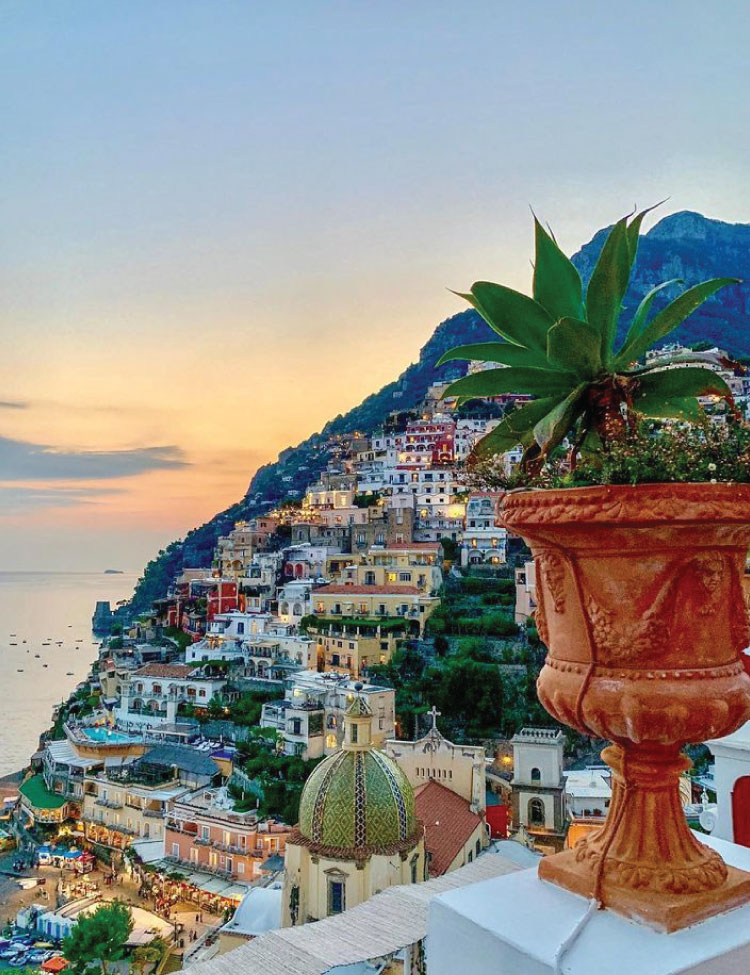 https://www.johnnyandpreslee.com/wp-content/uploads/2026/08/todoMainAmalfi.jpg
