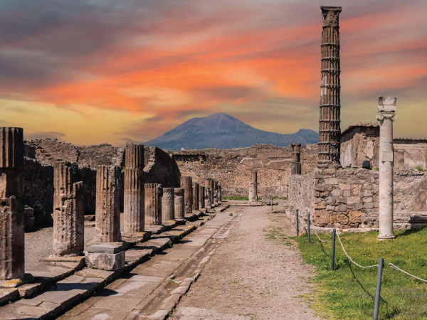 https://www.johnnyandpreslee.com/wp-content/uploads/2026/08/todoPompei.jpg